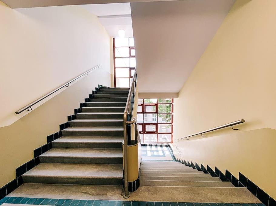 New Studio In Quiet Part Of The City Center Bratislava Esterno foto